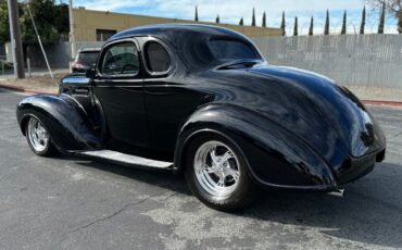 Plymouth-Coupe-1939-Coupe-2
