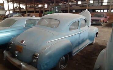 Plymouth-Coupe-1947-3