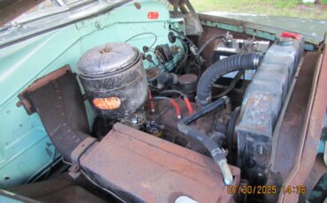 Plymouth-Cranbrook-1951-24