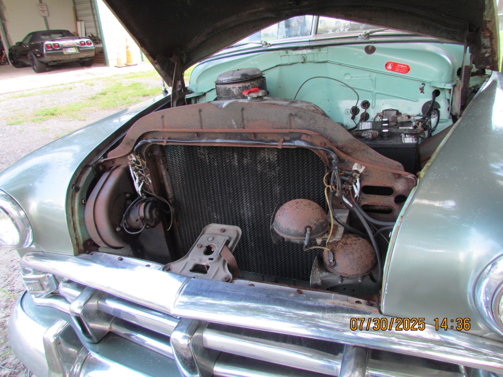 Plymouth-Cranbrook-1951-25