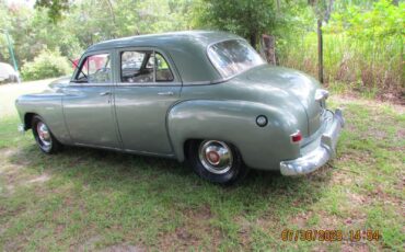 Plymouth-Cranbrook-1951-6