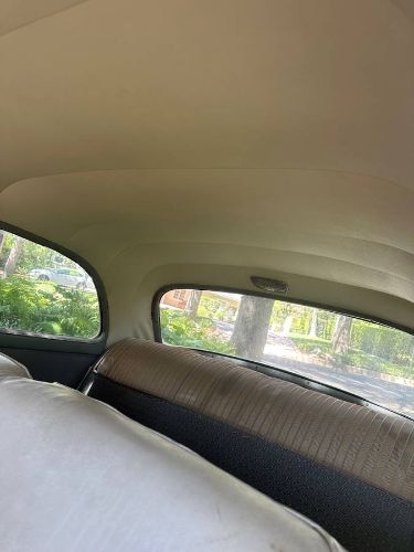 Plymouth-Cranbrook-1951-Gray-2