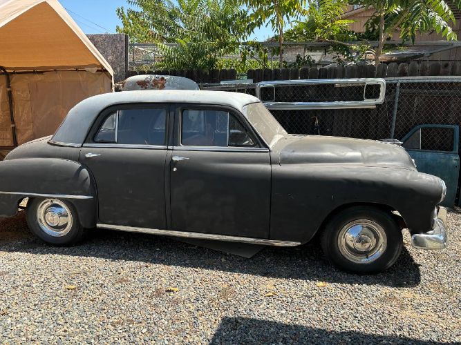 Plymouth-Cranbrook-1952-4