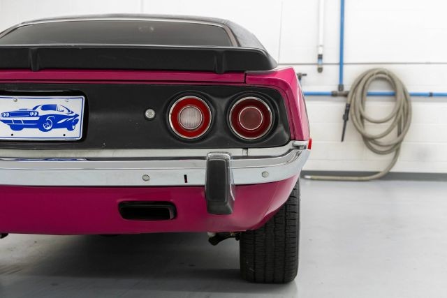 Plymouth-Cuda-1973-Coupe-36
