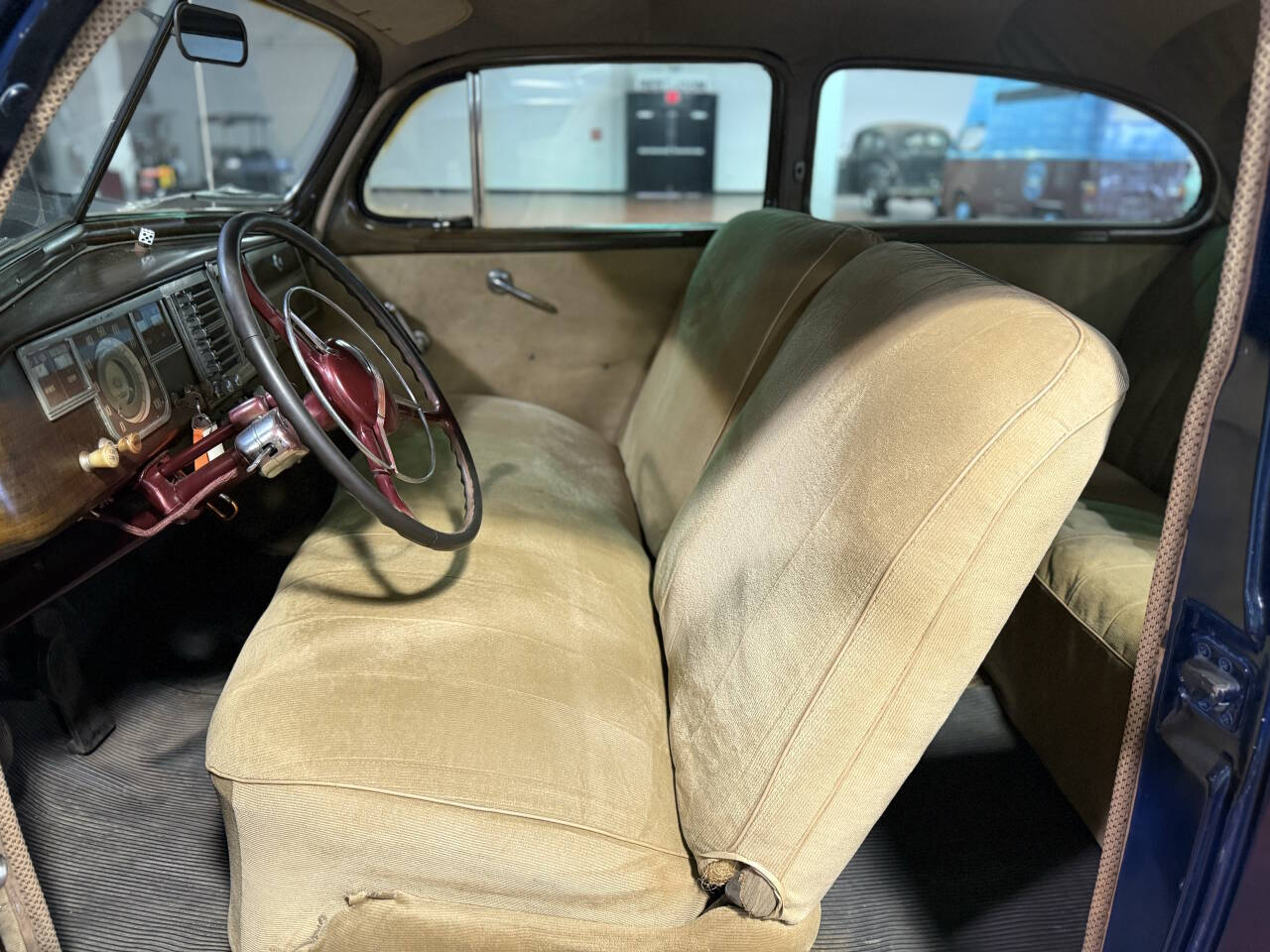 Plymouth-Deluxe-1940-Coupe-17