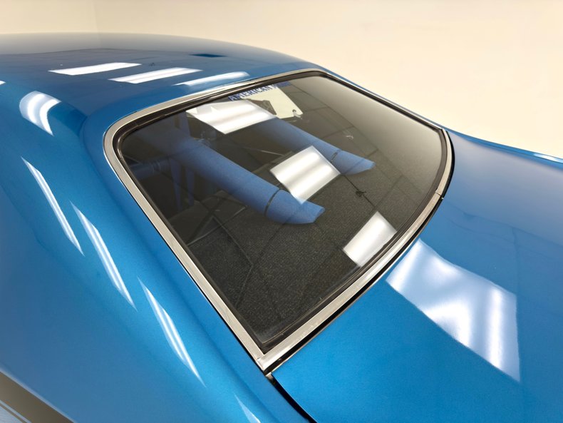 Plymouth-Duster-1971-Bright-Blue-Metallic-Black-20