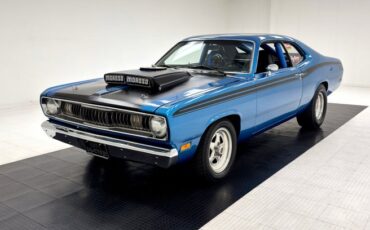 Plymouth-Duster-1971-Bright-Blue-Metallic-Black-27