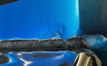 Plymouth-Duster-1971-Bright-Blue-Metallic-Black-33