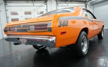 Plymouth-Duster-1972-Coupe-17