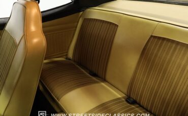 Plymouth-Duster-1975-Golden-Fawn-Gold-48