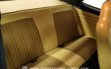 Plymouth-Duster-1975-Golden-Fawn-Gold-49
