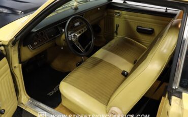 Plymouth-Duster-1975-Golden-Fawn-Gold-6