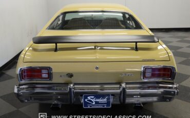 Plymouth-Duster-1975-Golden-Fawn-Gold-8