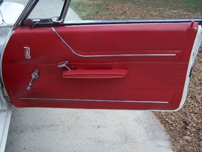 Plymouth-Fury-1962-White-6