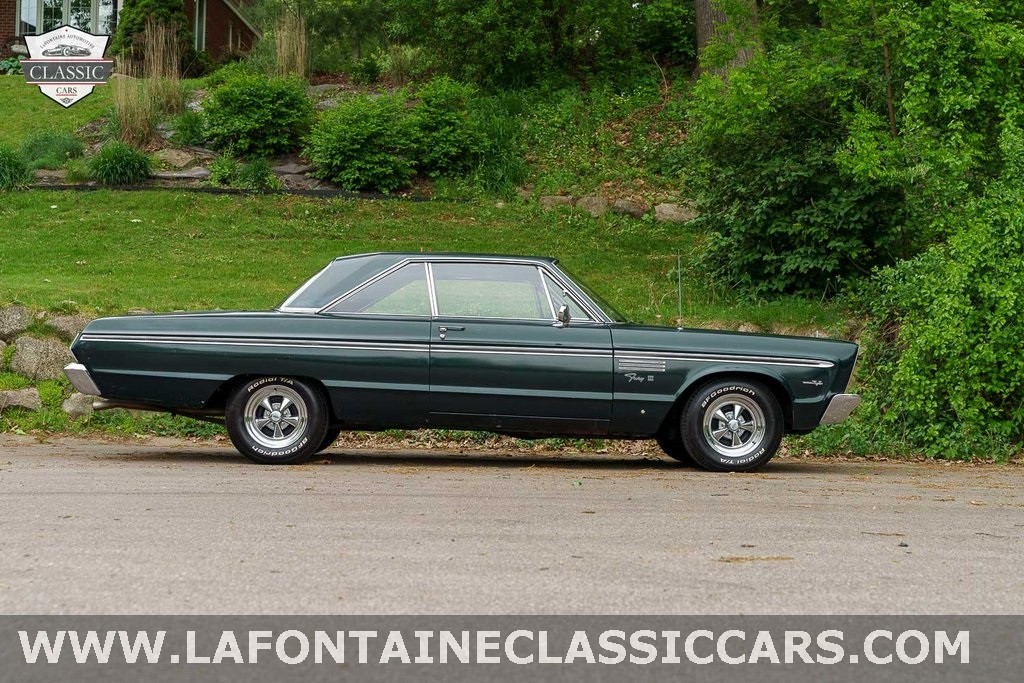 Plymouth-Fury-1965-15