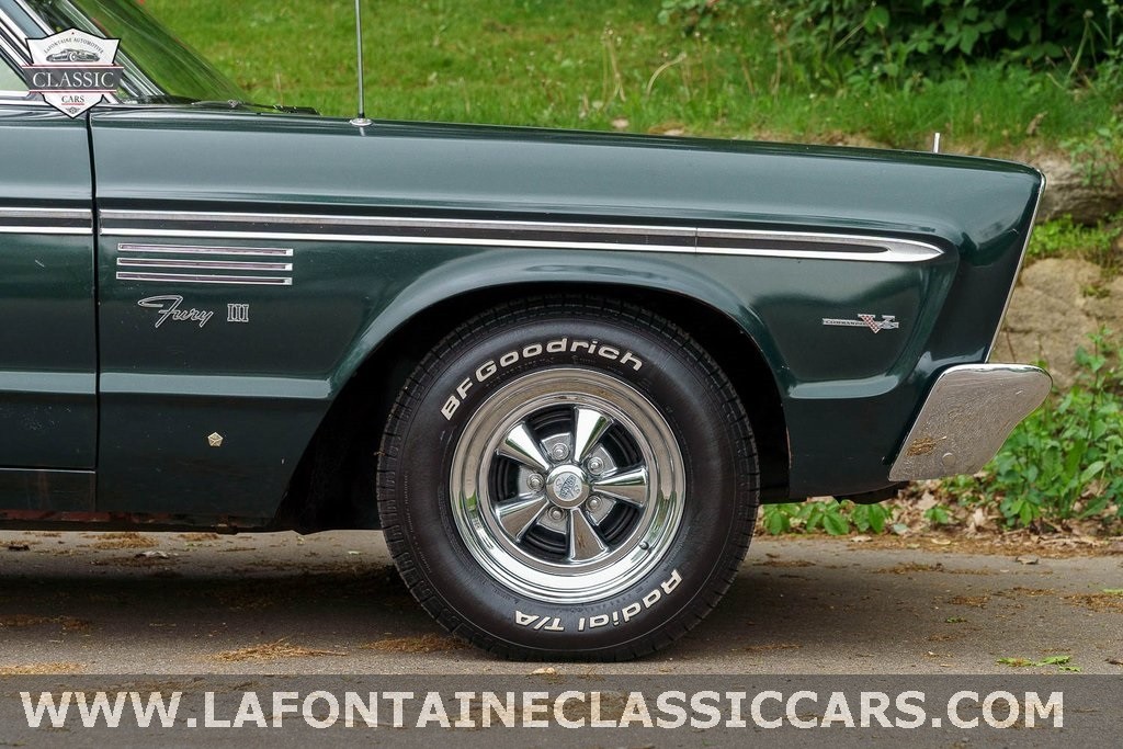 Plymouth-Fury-1965-16