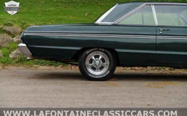 Plymouth-Fury-1965-18