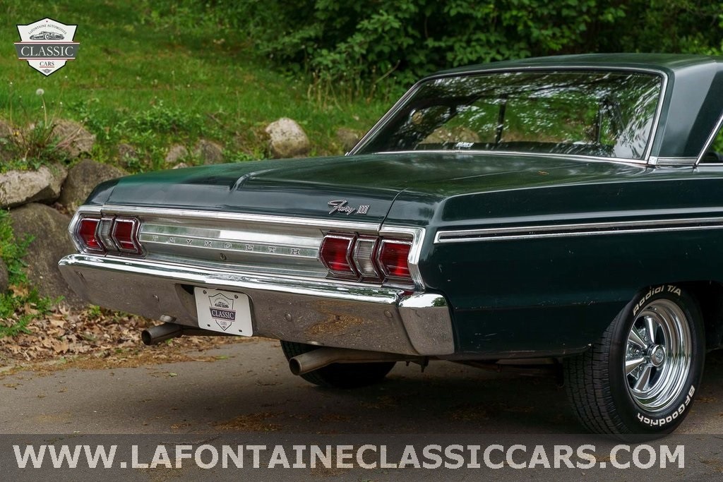 Plymouth-Fury-1965-26