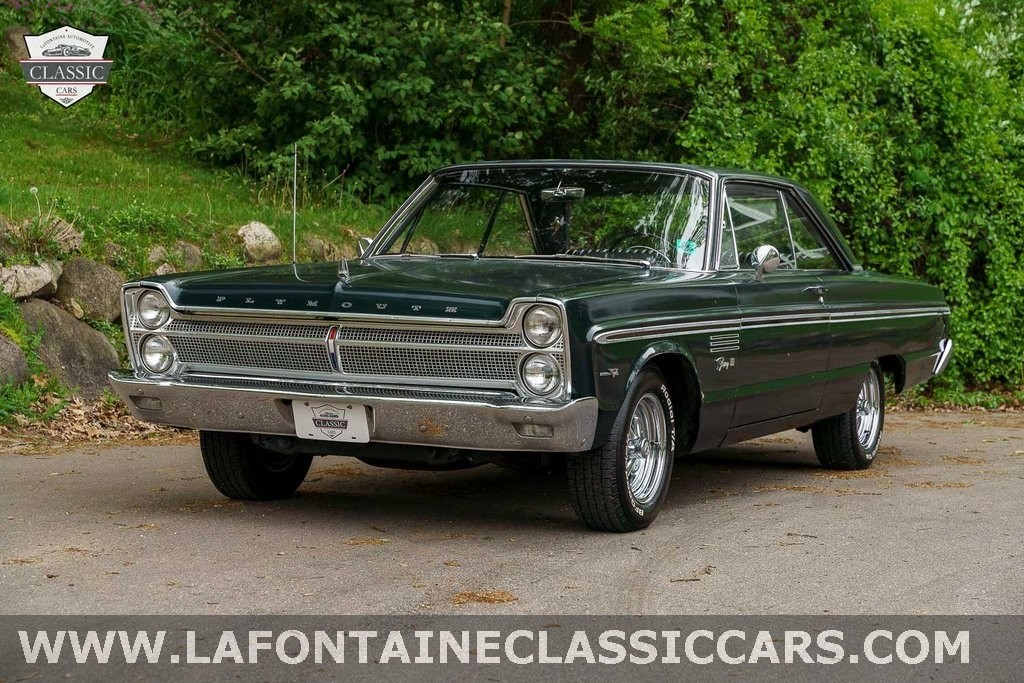 Plymouth-Fury-1965-30