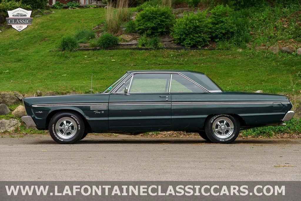Plymouth-Fury-1965-31