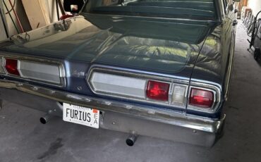 Plymouth-Fury-1966-Sedan-3
