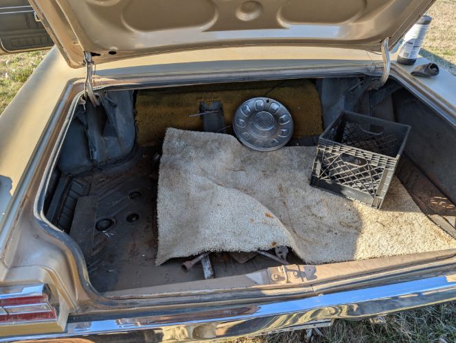 Plymouth-Fury-iii-1968-15