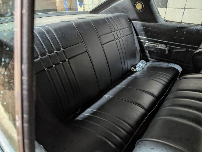 Plymouth-Fury-iii-1968-23