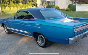 Plymouth-GTX-1968-2