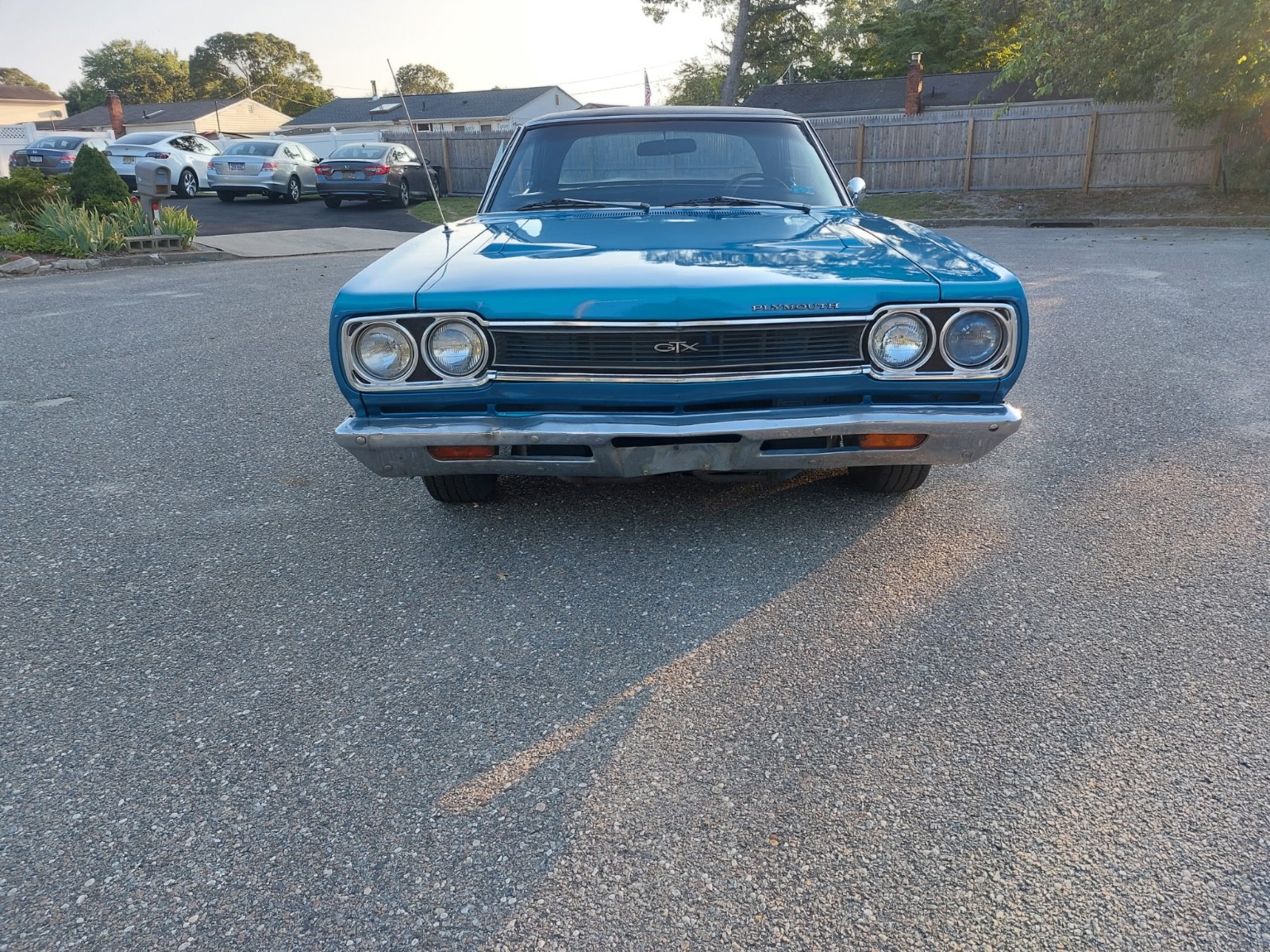 Plymouth-GTX-1968-27
