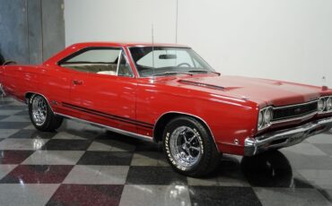 Plymouth-GTX-1968-Hardtop-13