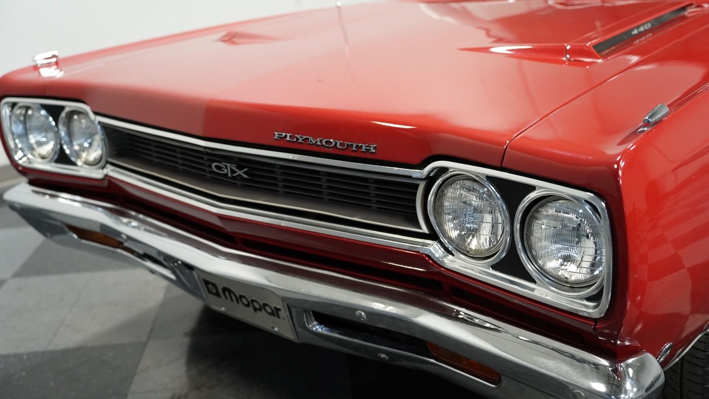Plymouth-GTX-1968-Hardtop-17