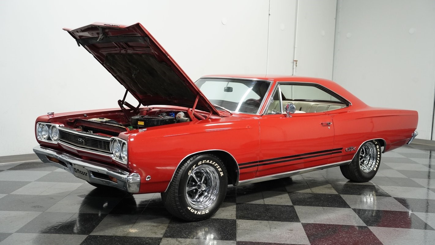 Plymouth-GTX-1968-Hardtop-25