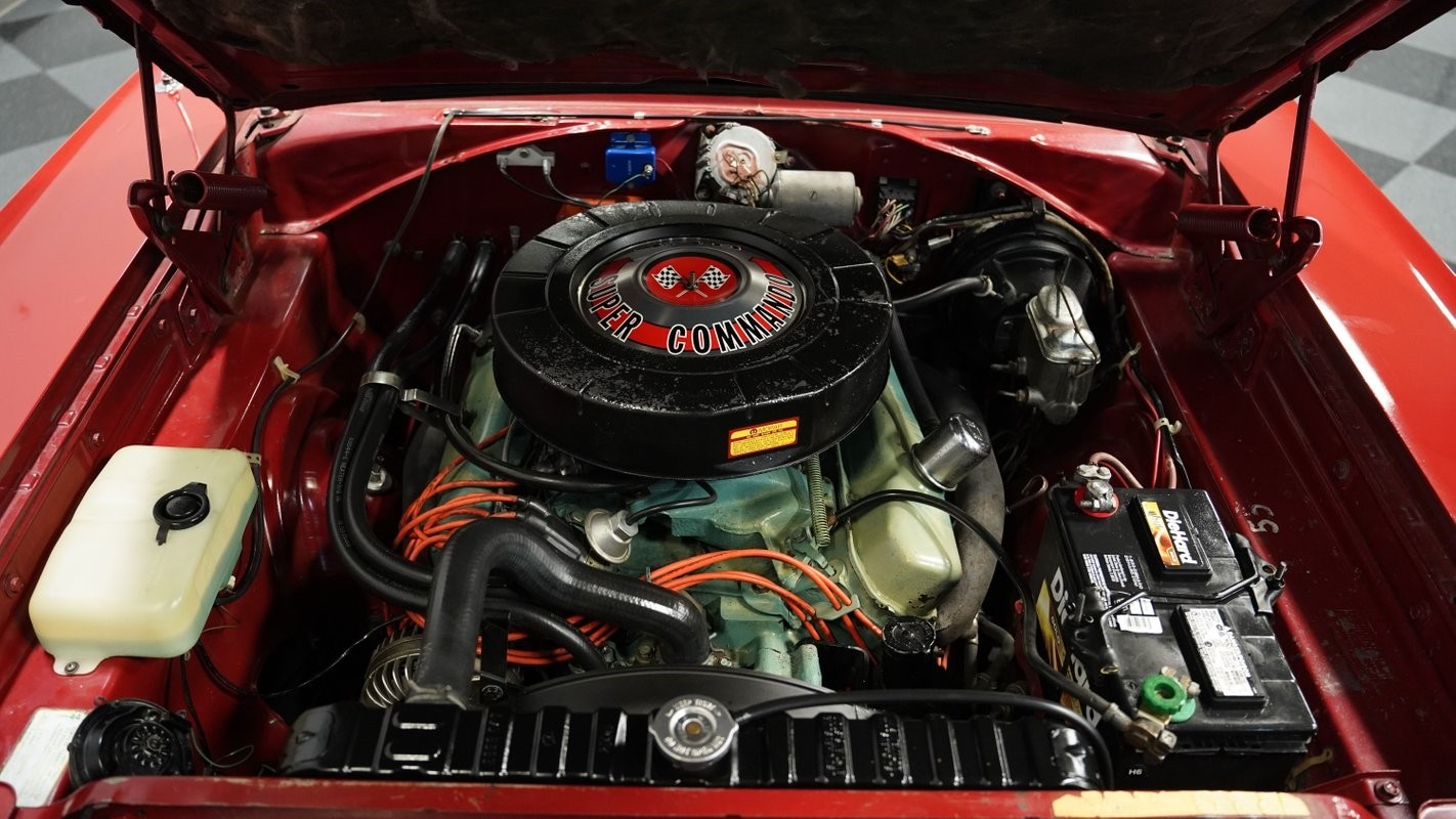 Plymouth-GTX-1968-Hardtop-3