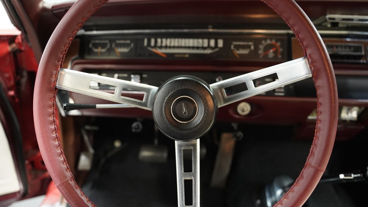 Plymouth-GTX-1968-Hardtop-30