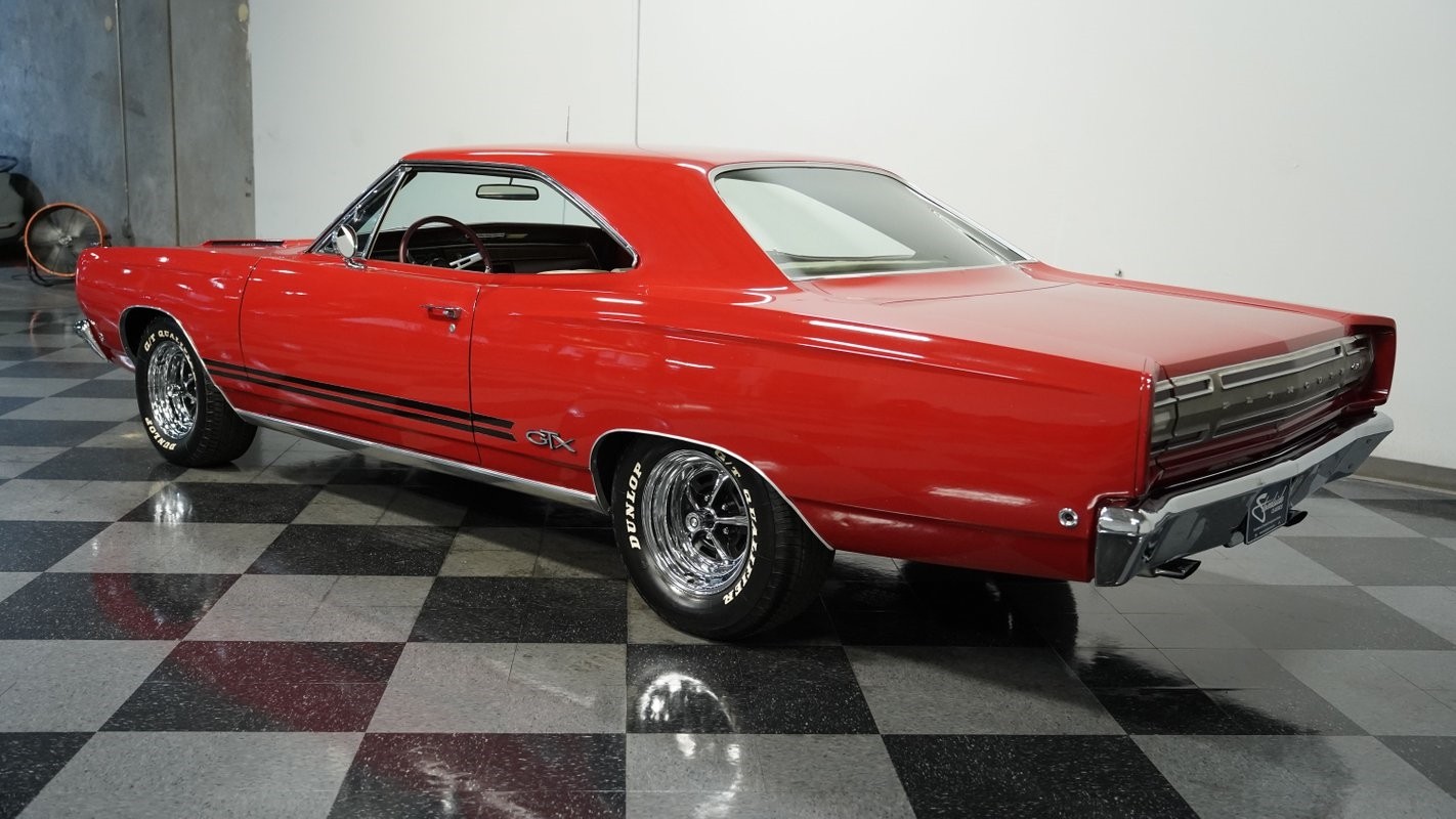 Plymouth-GTX-1968-Hardtop-7