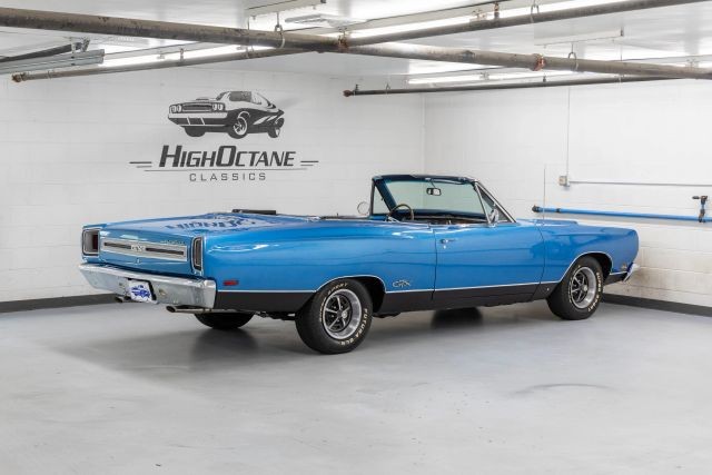 Plymouth-GTX-1969-Convertible-1
