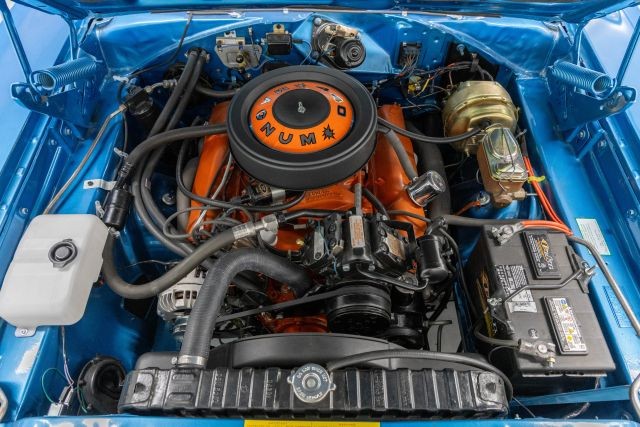 Plymouth-GTX-1969-Convertible-2