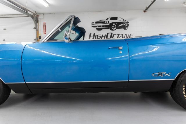 Plymouth-GTX-1969-Convertible-25