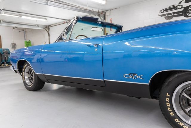 Plymouth-GTX-1969-Convertible-26