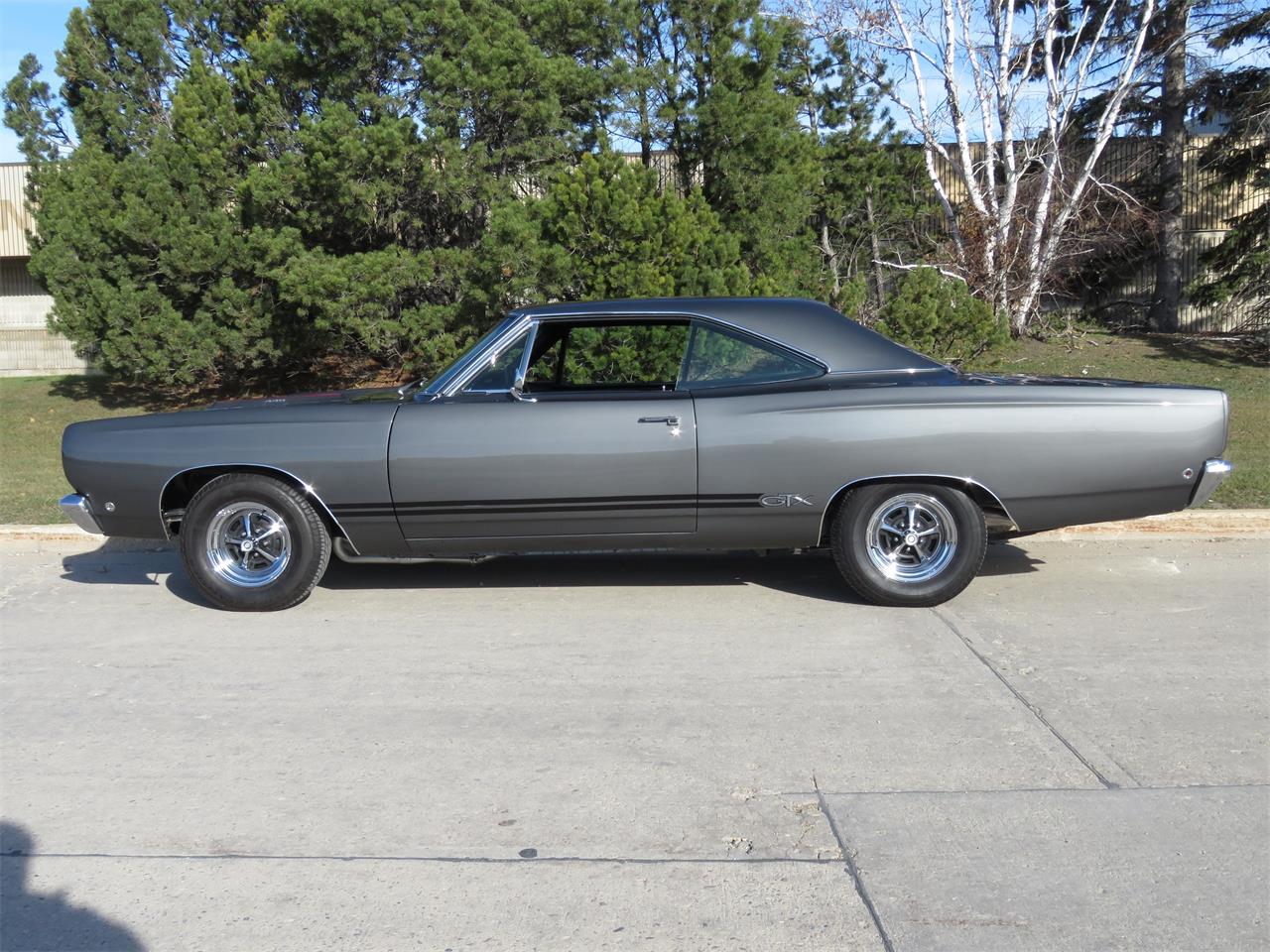 Plymouth-Gtx-1968-M55-Charcoal-Gray-Black-12
