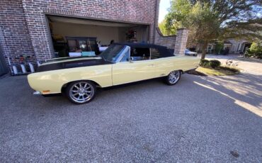 Plymouth-Gtx-1969-Yellow-Black-11
