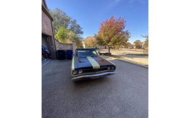 Plymouth-Gtx-1969-Yellow-Black-19