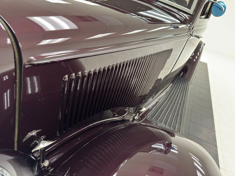 Plymouth-Other-1934-Black-Cherry-Purple-25