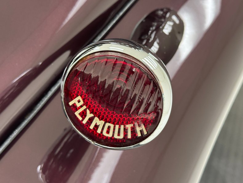 Plymouth-Other-1934-Black-Cherry-Purple-32