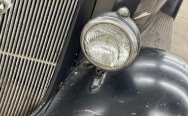 Plymouth-Other-1934-Black-Tan-25