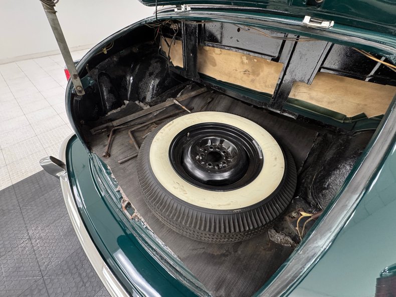 Plymouth-Other-1949-Dark-Green-Metallic-Dark-Green-30