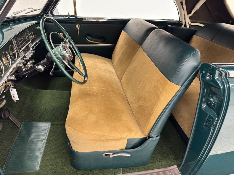 Plymouth-Other-1949-Dark-Green-Metallic-Dark-Green-33