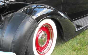 Plymouth-P2-1936-Black-Gray-11