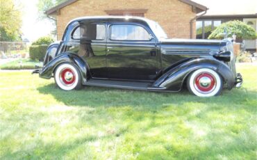Plymouth-P2-1936-Black-Gray-14