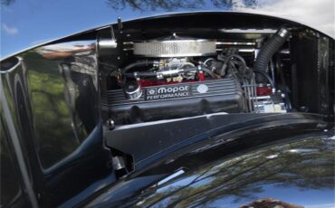 Plymouth-P2-1936-Black-Gray-16